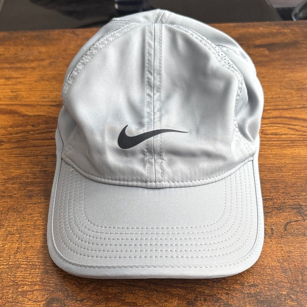 Nike Silver Men's Running Hat